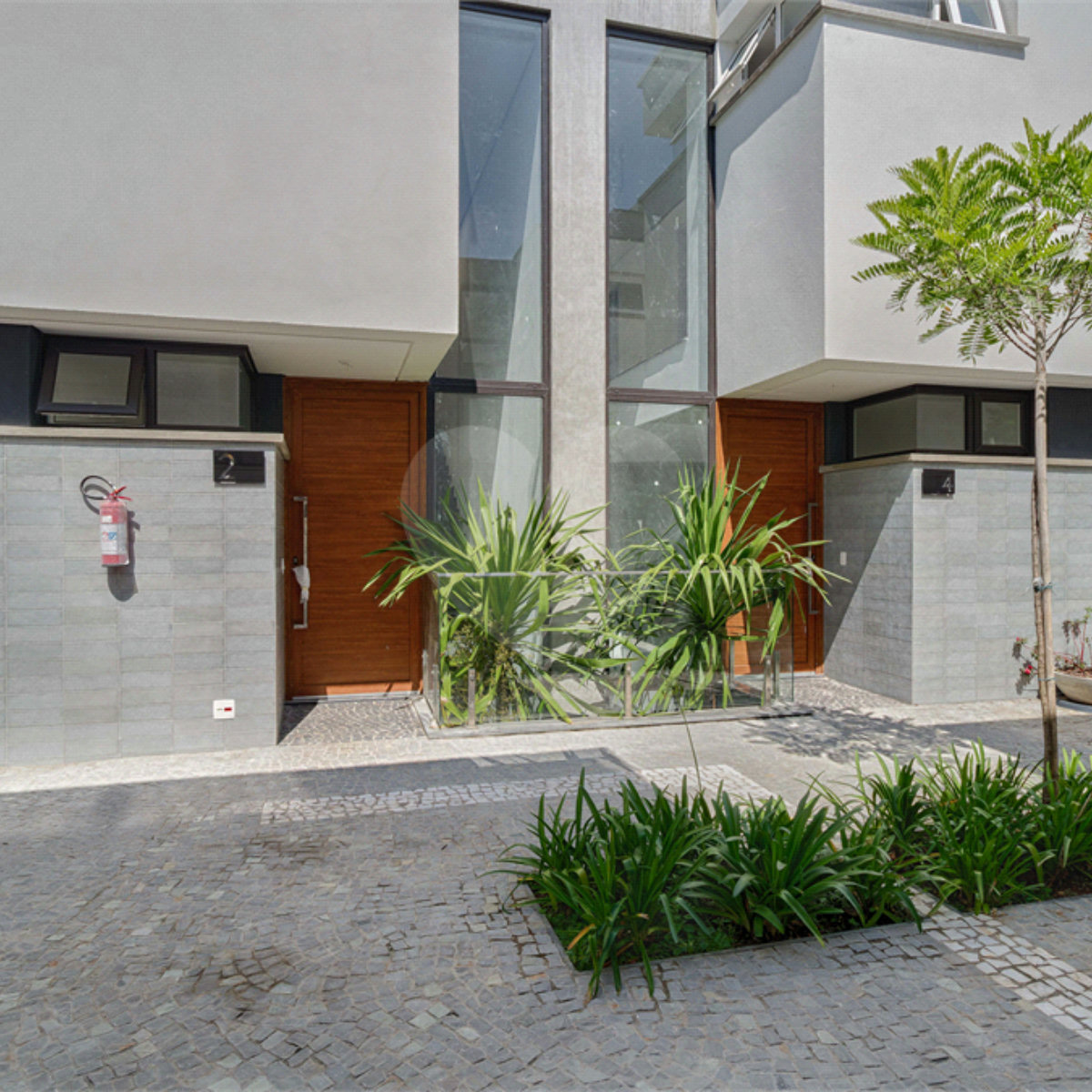 Casa à venda com 4 suítes no condomínio Edifício Jade, São Paulo - SP