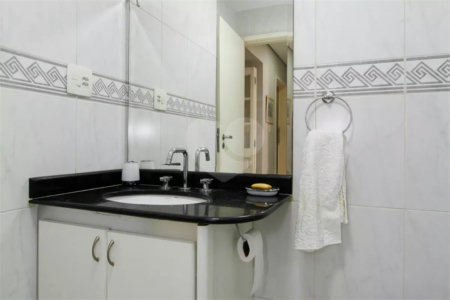 Apartamento à venda ou para alugar com 3 quartos, sendo 1 suíte,  em Sumarezinho, São Paulo, SP