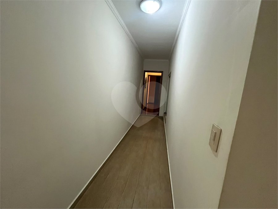 Casa à venda com 3 quartos, sendo 1 suíte, em Parque Santa Marta, São Carlos, SP
