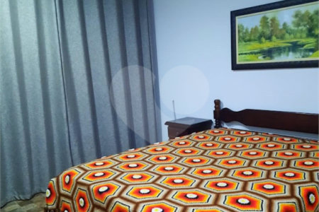 Casa à venda com 3 quartos, sendo 1 suíte,  no condomínio Village Ipanema 1, Araçoiaba da Serra - SP