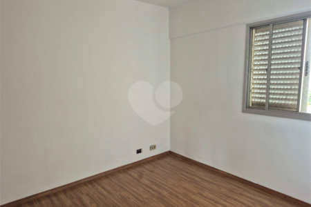 Apartamento à venda com 2 quartos em Vila Paulicéia, São Paulo, SP