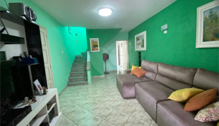 Sobrado à venda com 3 quartos em Vila Medeiros, São Paulo, SP