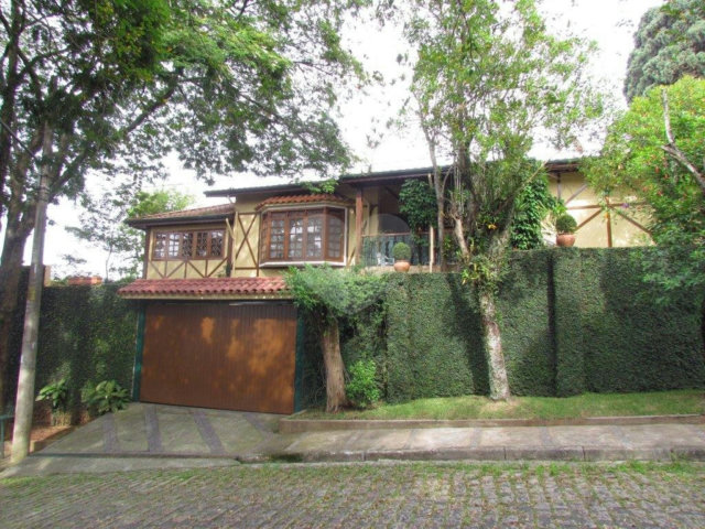 Casa Térrea à venda com 3 quartos, sendo 1 suíte,  em Horto Florestal, São Paulo, SP