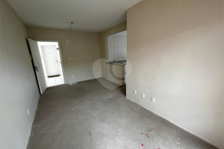 Apartamento à venda com 2 quartos em Guaraú, Salto, SP