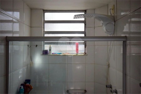 Casa à venda com 5 quartos, sendo 1 suíte, no condomínio Vivendas, Rio de Janeiro - RJ