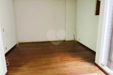 Cobertura à venda com 4 quartos, sendo 1 suíte, em Cosme Velho, Rio de Janeiro, RJ