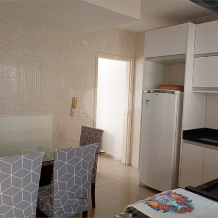 Casa à venda com 2 quartos no condomínio Cond Cesar Parque, Mogi das Cruzes - SP