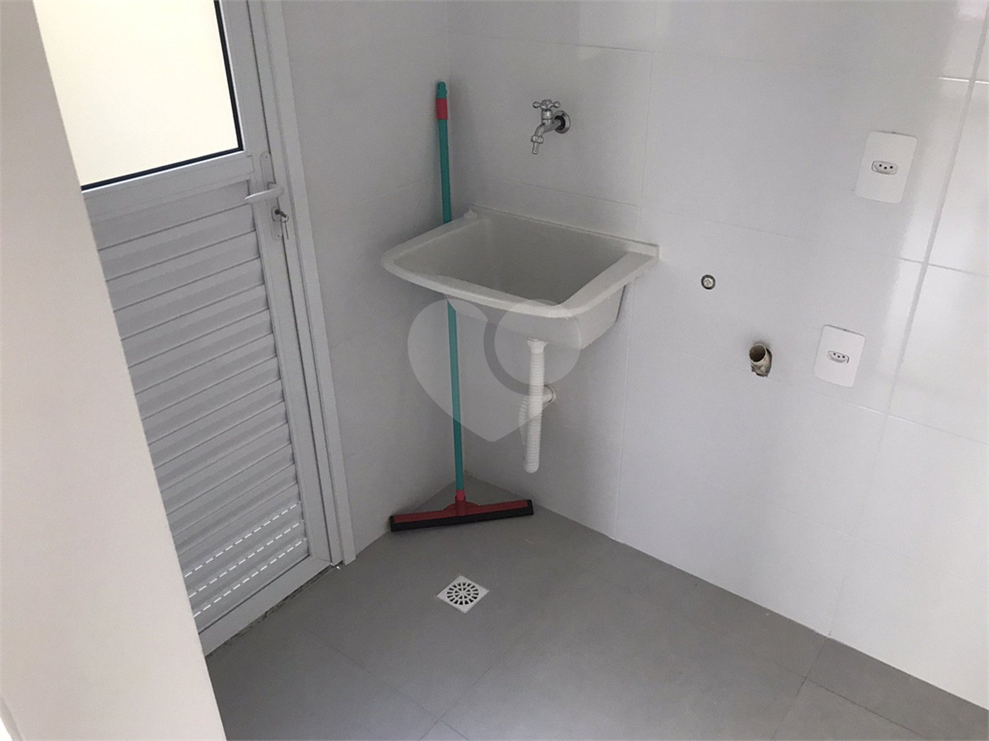 Casa à venda com 2 quartos em Vila Guilherme, São Paulo, SP
