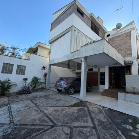 Casa à venda com 3 suítes em Jardim Franca, São Paulo, SP