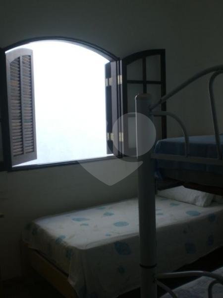 Sobrado à venda com 3 quartos, sendo 1 suíte, em Jardim Peri, São Paulo, SP