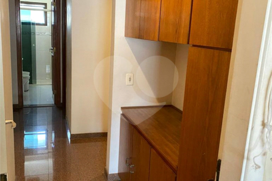 Apartamento à venda com 3 quartos, sendo 1 suíte, em Vila Clementino, São Paulo, SP