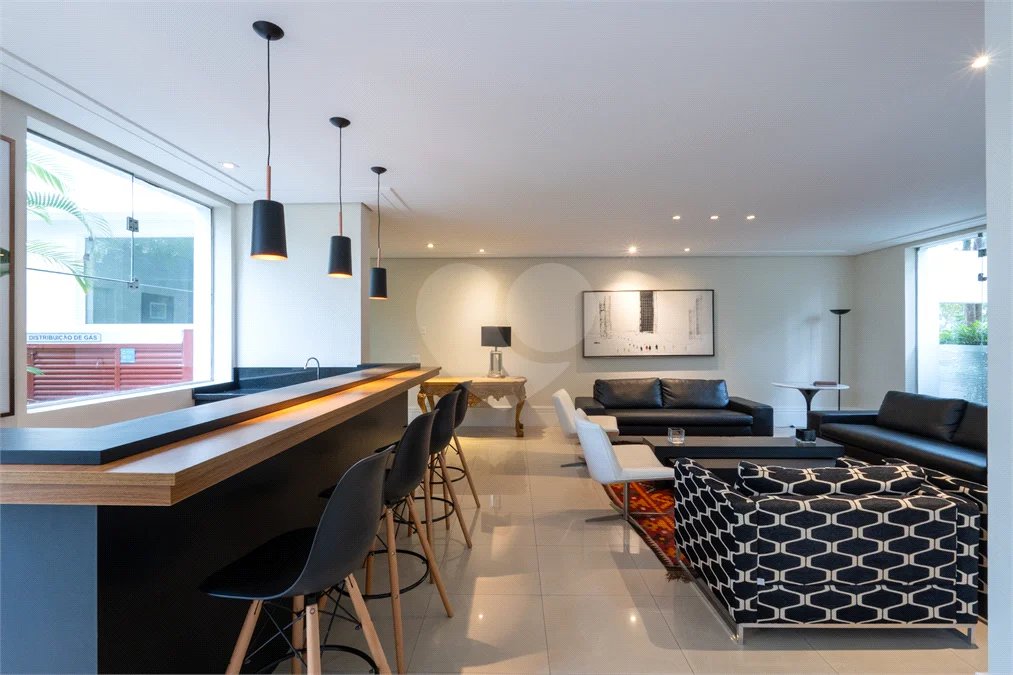 Apartamento à venda com 3 quartos, sendo 2 suítes, em MORUMBI, São Paulo, SP