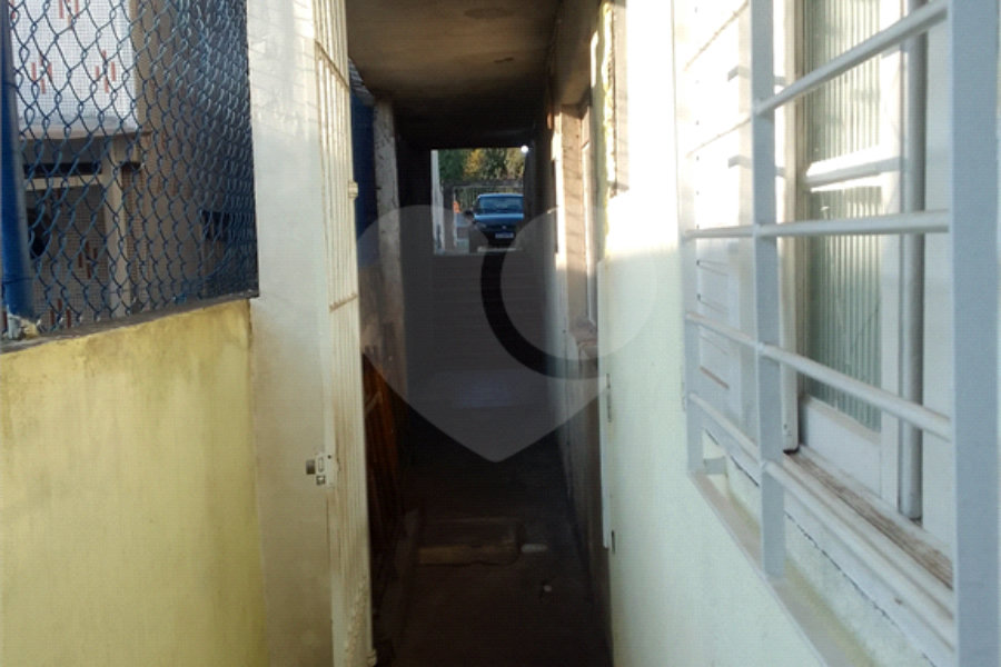 Casa à venda com 2 quartos, sendo 1 suíte, em Vila Maria Alta, São Paulo, SP