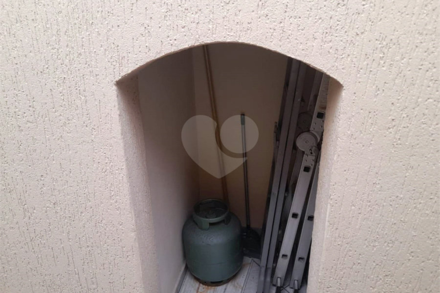 Sobrado à venda com 3 quartos no Brasilândia, São Paulo, SP