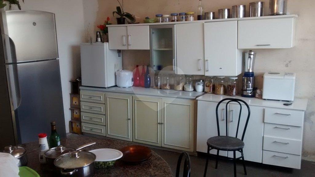 Sobrado à venda com 4 quartos, sendo 1 suíte, em Tremembé, São Paulo, SP