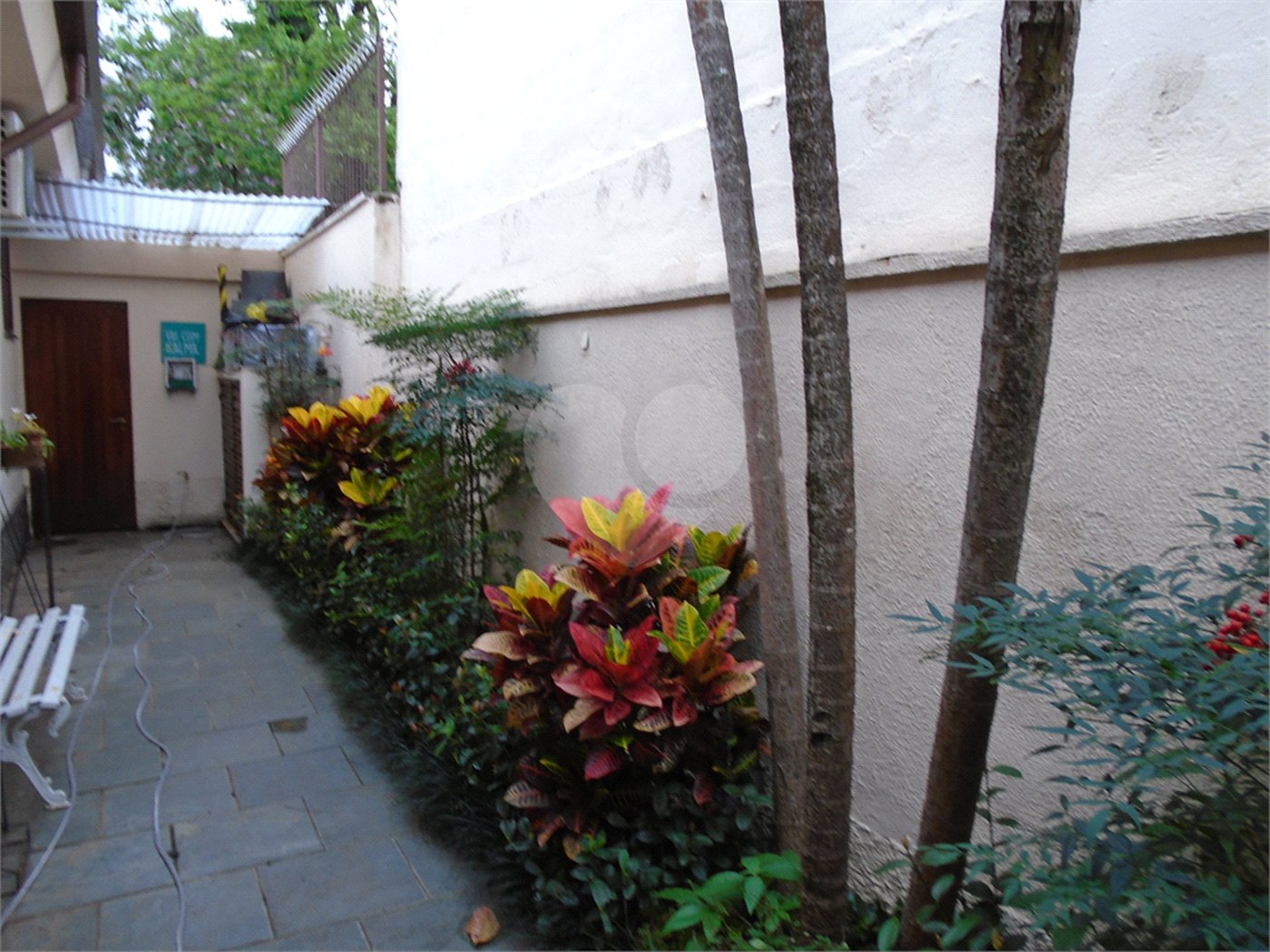 Casa Térrea à venda com 3 quartos, sendo 1 suíte,  em Alto da Boa Vista, São Paulo, SP