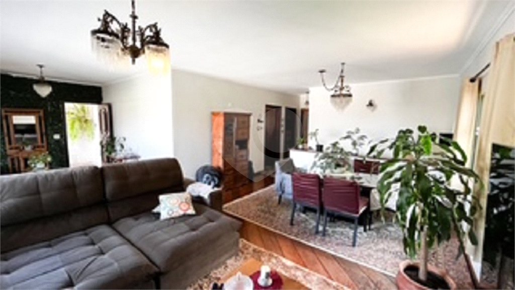 Casa Térrea à venda com 3 quartos, sendo 1 suíte, em Horto Florestal, São Paulo, SP