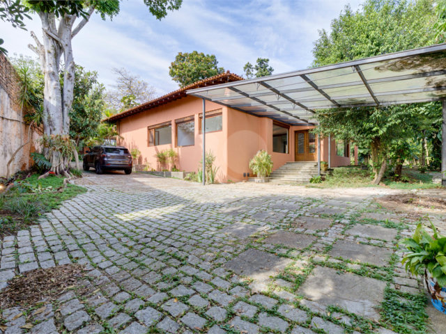 Casa Térrea à venda com 3 quartos, sendo 1 suíte,  em Jardim Petrópolis, São Paulo, SP