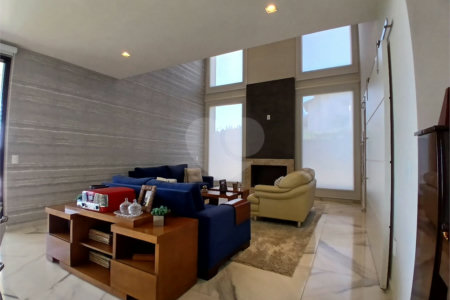 Casa à venda com 4 suítes no condomínio Porto Atibaia, Atibaia - SP
