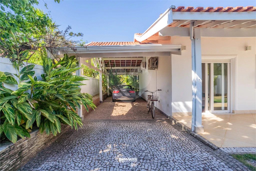 Casa à venda com 3 quartos, sendo 1 suíte,  no condomínio Vinhas da Vista Alegre - Lado Sede, Vinhedo - SP