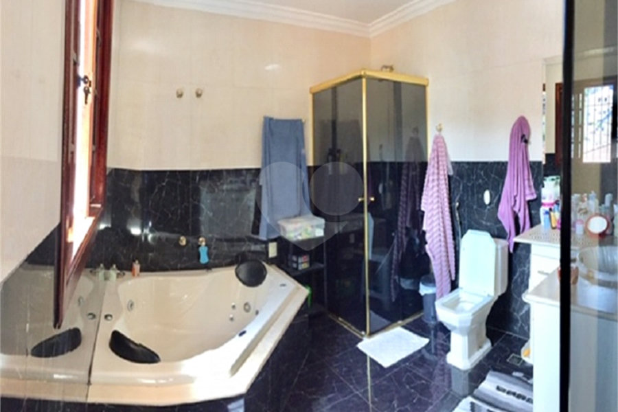 Sobrado à venda com 3 quartos, sendo 1 suíte, em Vila Albertina, São Paulo, SP