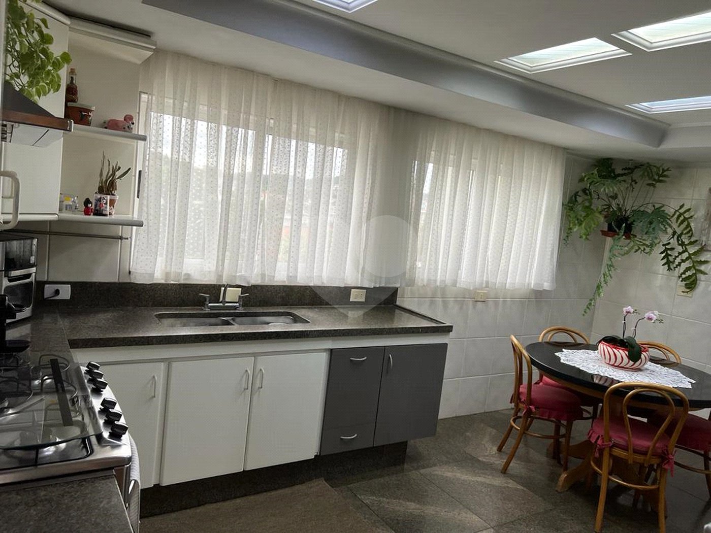 Apartamento à venda com 3 quartos, sendo 2 suítes, em Tremembé, São Paulo, SP