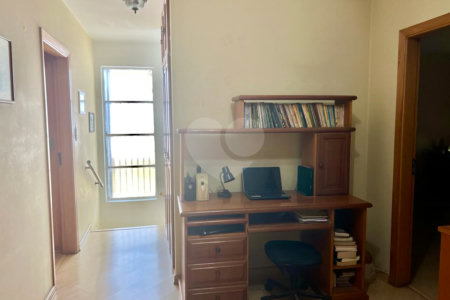 Casa à venda com 4 quartos, sendo 1 suíte, em Jardim das Vertentes, São Paulo, SP