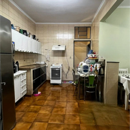Sobrado à venda com 5 quartos em Campos Elíseos, Ribeirão Preto, SP