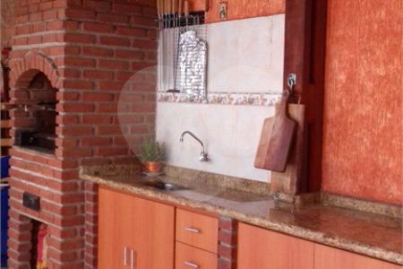 Casa à venda com 3 quartos, sendo 1 suíte, em Jardim Universo, Mogi das Cruzes, SP