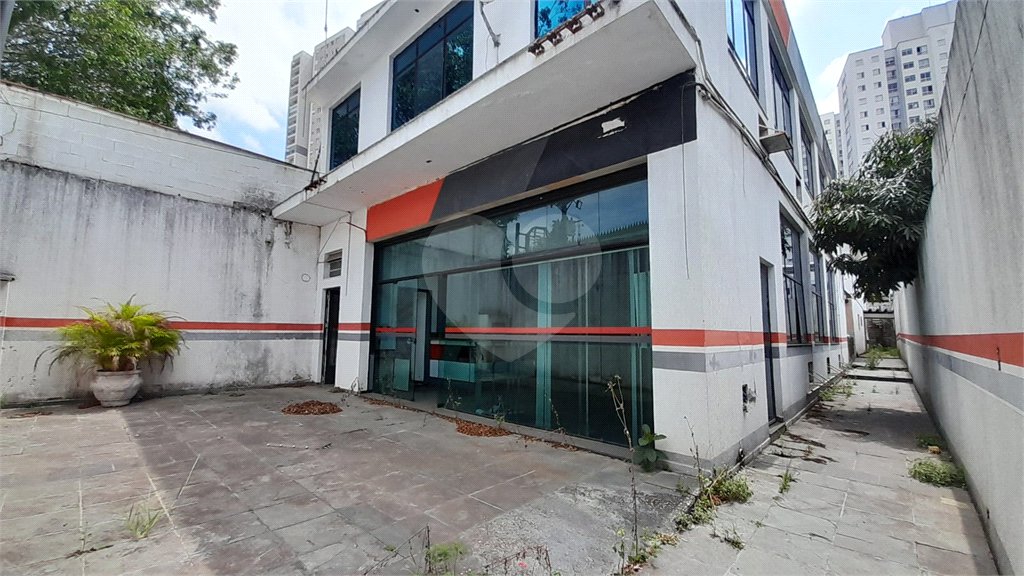Prédio para alugar em Moinho Velho, São Paulo, SP