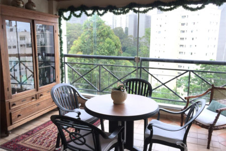Apartamento à venda com 4 suítes em Vila Suzana, São Paulo, SP