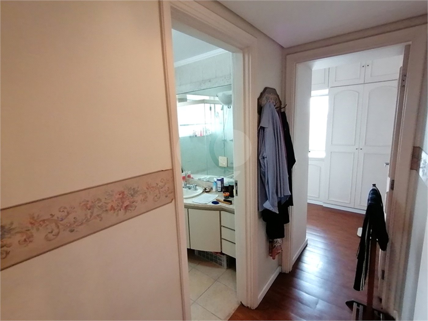 Apartamento à venda com 3 quartos, sendo 1 suíte, em Jardim Paulista, São Paulo, SP