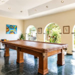 Casa à venda com 5 quartos, sendo 4 suítes, em Interlagos, São Paulo, SP