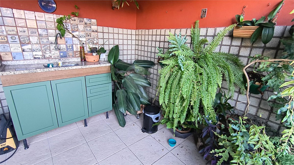Sobrado à venda com 3 quartos, sendo 1 suíte, em Vila Medeiros, São Paulo, SP