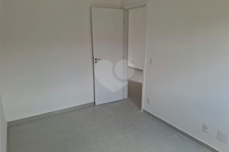Casa à venda com 2 quartos no condomínio Villagio Allegro, Itapetininga - SP