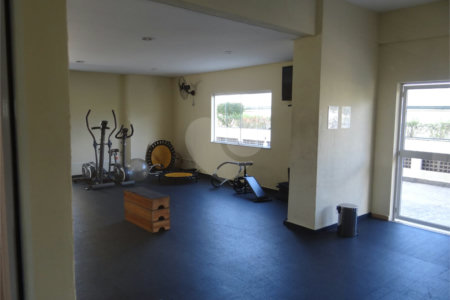 Apartamento à venda com 2 quartos em Jardim Ivana, São Paulo, SP
