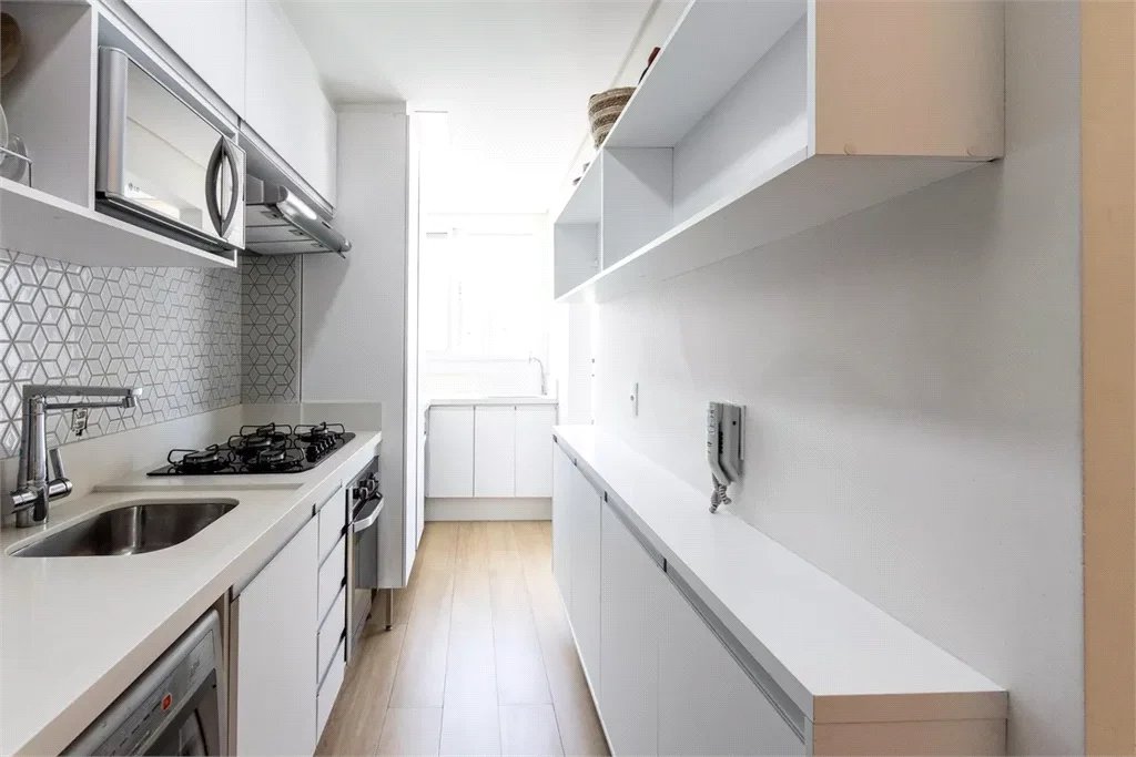 Apartamento à venda com 2 quartos, sendo 1 suíte, em Vila Anastácio, São Paulo, SP