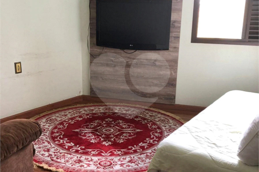 Sobrado à venda com 3 quartos, sendo 1 suíte,  em Vila Guilherme, São Paulo, SP