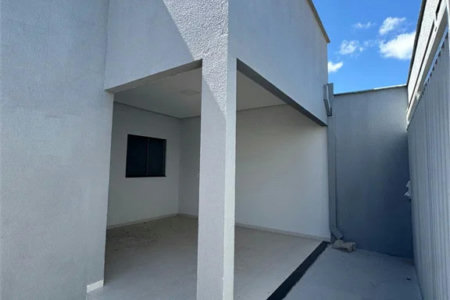 Casa à venda com 2 quartos, sendo 1 suíte,  em Real Parque, Balsas, MA