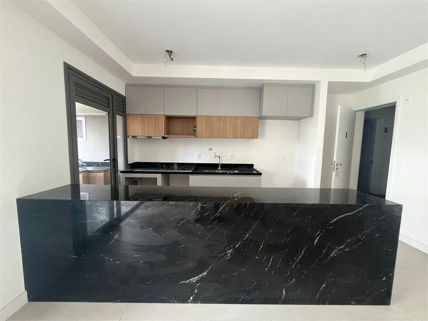 Apartamento à venda com 2 suítes em Pinheiros, São Paulo, SP