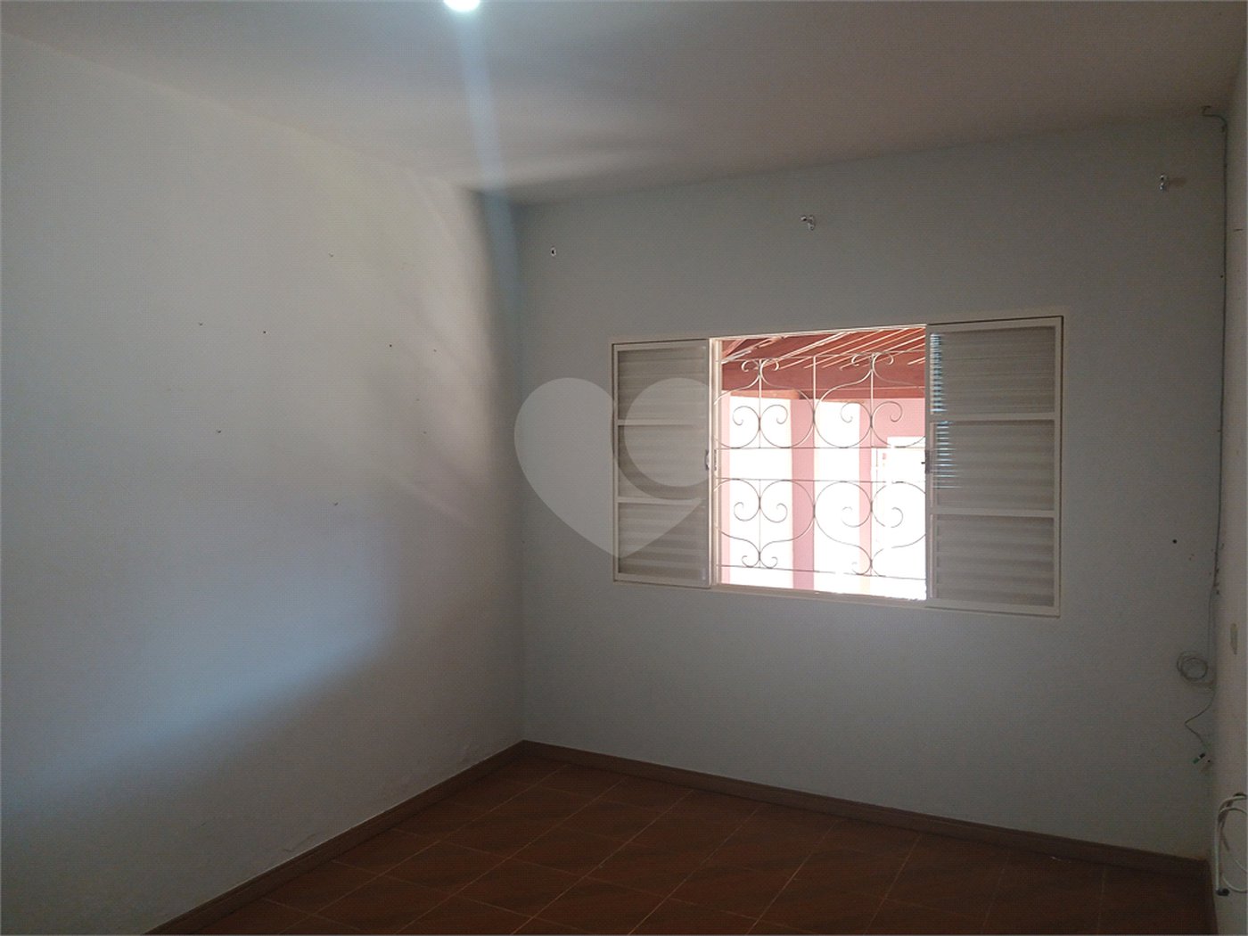 Casa à venda com 2 quartos, sendo 1 suíte, em Jardim Alvorada, Itapetininga, SP