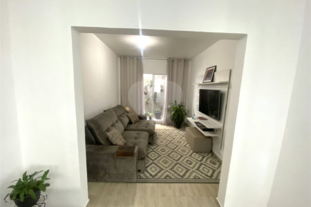 Sobrado à venda com 4 quartos, sendo 1 suíte, em Vila Medeiros, São Paulo, SP