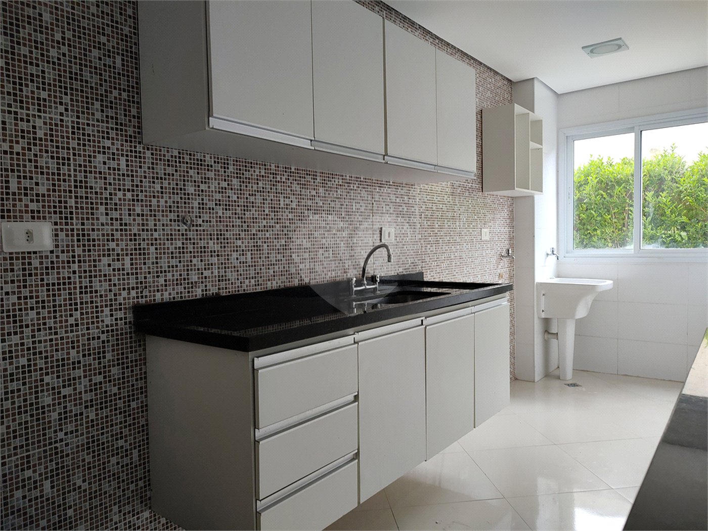 Apartamento para alugar com 2 quartos em Alvinópolis, Atibaia, SP