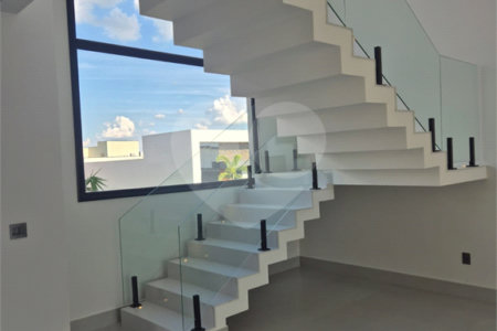 Casa à venda com 4 suítes no condomínio Residencial Dona Maria Candida, Indaiatuba - SP