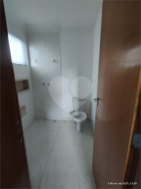 Casa Térrea à venda com 3 suítes em Jardim do Lago, Atibaia, SP