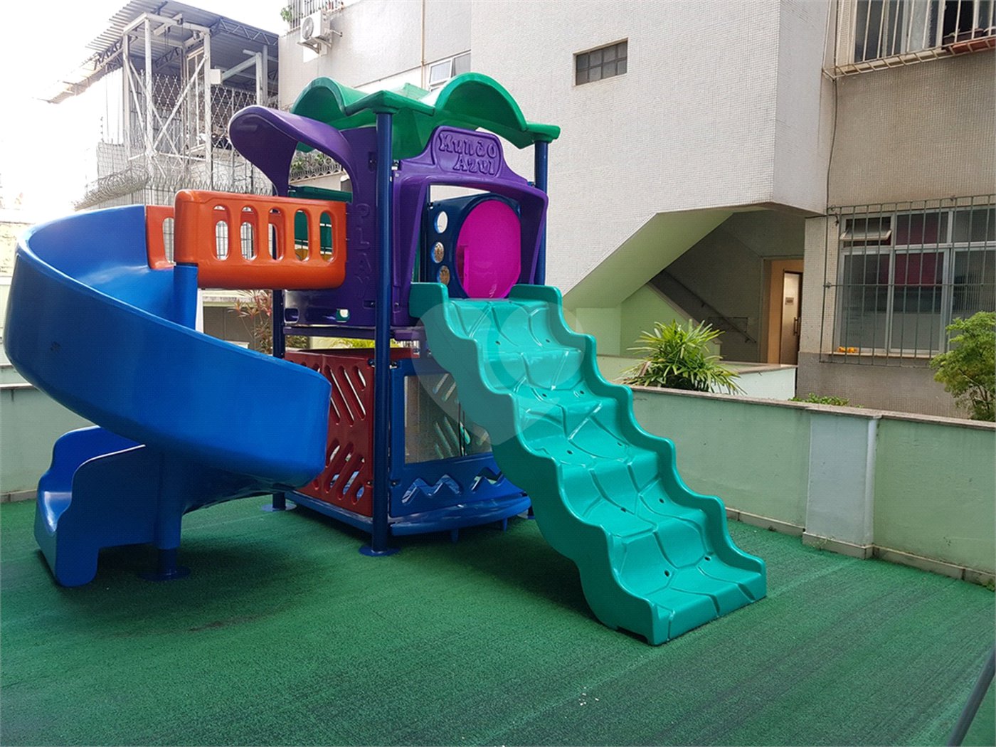 Apartamento à venda com 3 quartos, sendo 2 suítes,  em Tijuca, Rio de Janeiro, RJ