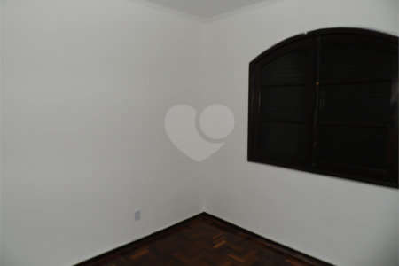 Casa à venda com 5 quartos, sendo 3 suítes, em Vila São Francisco, São Paulo, SP