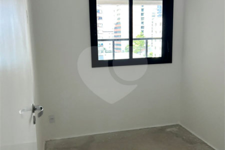 Apartamento à venda com 3 quartos, sendo 1 suíte, em Vila Bastos, Santo André, SP