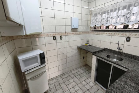 Casa à venda ou para alugar com 1 suíte, no Centro, Itapetininga, SP
