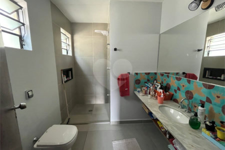 Sobrado à venda com 3 quartos, sendo 1 suíte, em Jardim das Vertentes, São Paulo, SP